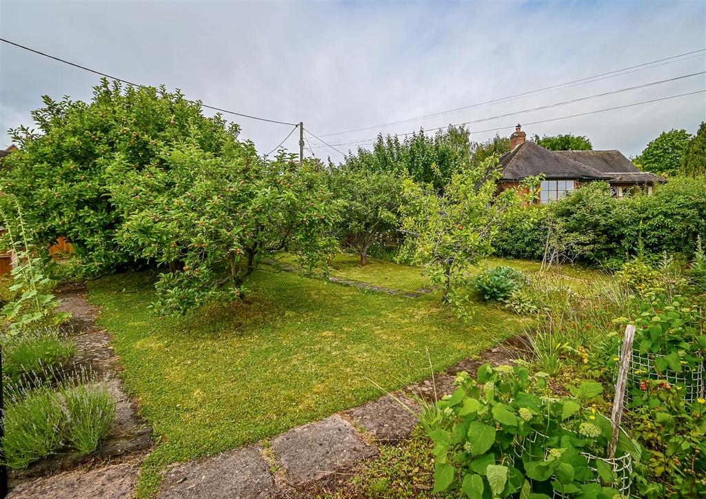 40 Ludlow Road-15.jpg