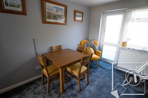 95 Pepper Hill, Northfleet, Gravesend, DA11 8EN