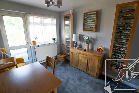 95 Pepper Hill, Northfleet, Gravesend, DA11 8EN