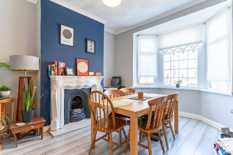 3 bedroom terraced house for sale, Nash Road, Newport, NP19