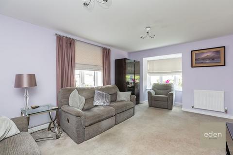 3 bedroom detached house for sale, Village Road, Wouldham, ME1