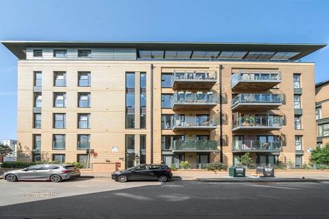 Flat 17, 1 Dragmore Street, London, SW4 8DW