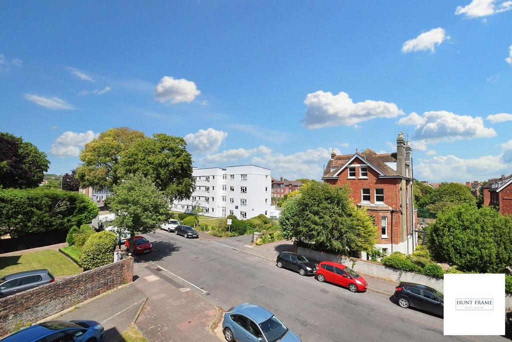 DSC 0052.jpg