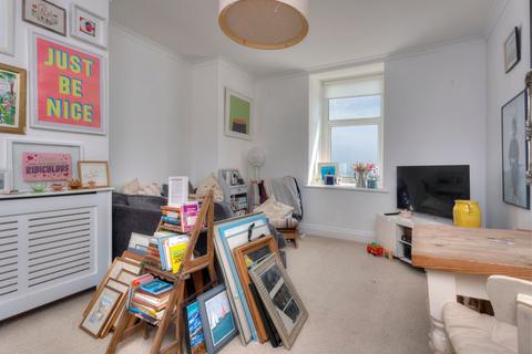 1 bedroom flat for sale, Kingsway, Hove, BN3