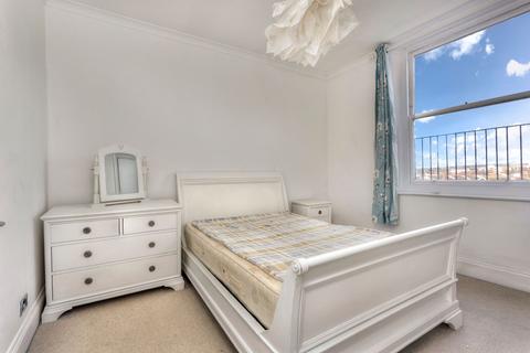 1 bedroom flat for sale, Kingsway, Hove, BN3