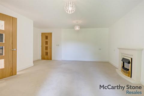 2 bedroom apartment for sale, Rutherford House, Marple Lane, Gerrards Cross