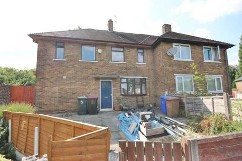 35 Meadowgate Road, Salford, M6 8DG