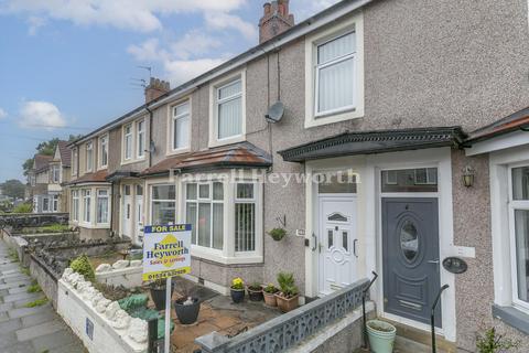 Lake Avenue, Morecambe LA4