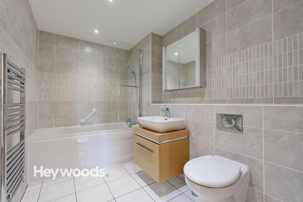 Apt-43-Adlington-House-H-06142025 051149