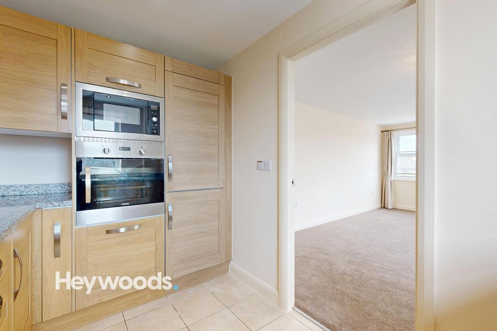Apt-43-Adlington-House-H-06142025 053134