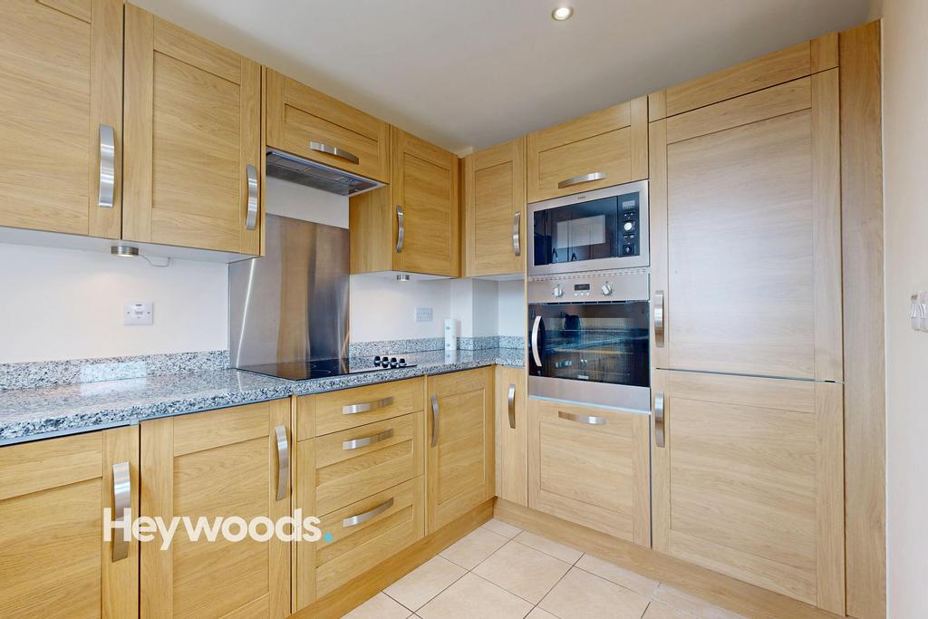 Apt-43-Adlington-House-H-06142025 053009