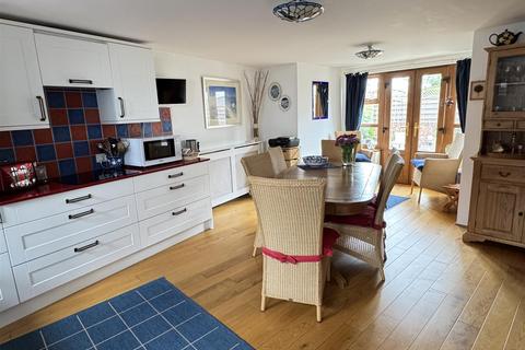 3 bedroom end of terrace house for sale, Charlestown Road, St. Austell