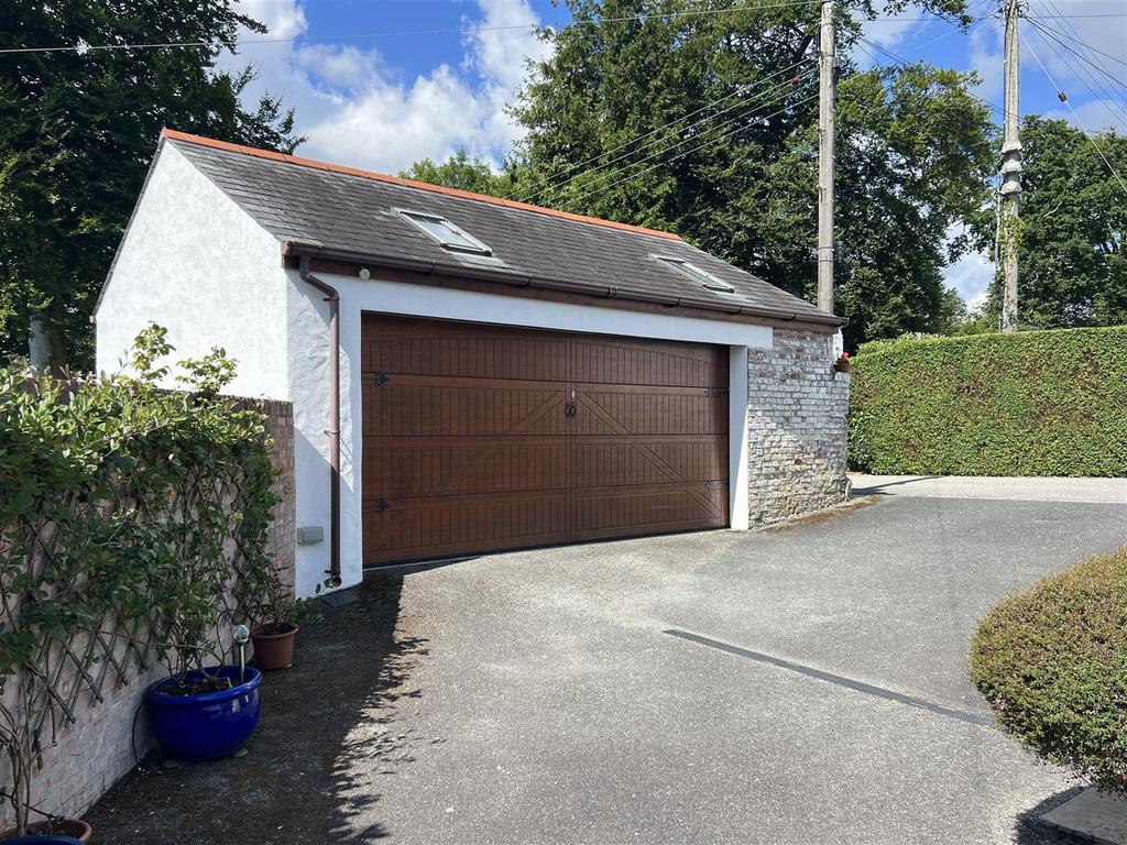 Double Garage