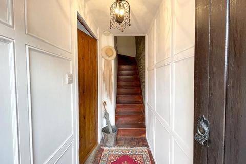 3 bedroom terraced house to rent, Exchange, Honley, Holmfirth, West Yorkshire, UK, HD9