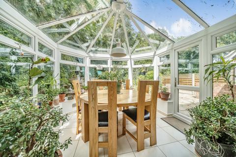 1 Fenswood Close, Bexley, DA5 1QJ