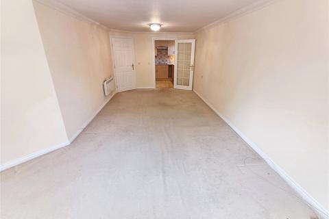2 bedroom apartment for sale, Sandbanks Road, Lilliput, Poole, Dorset, BH14