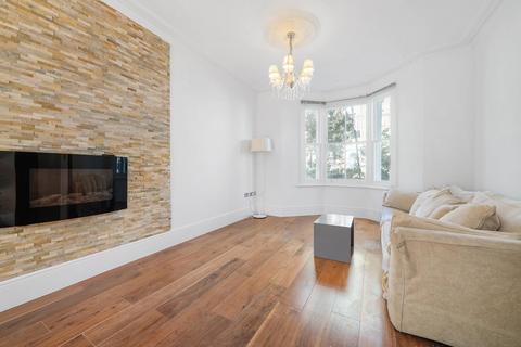5 bedroom house for sale, Dalyell Road, SW9