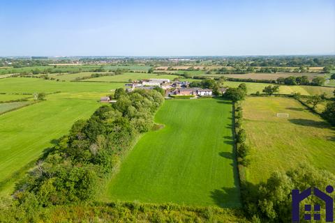 4 bedroom barn conversion for sale, Doles Lane, Bretherton, PR26 9BA