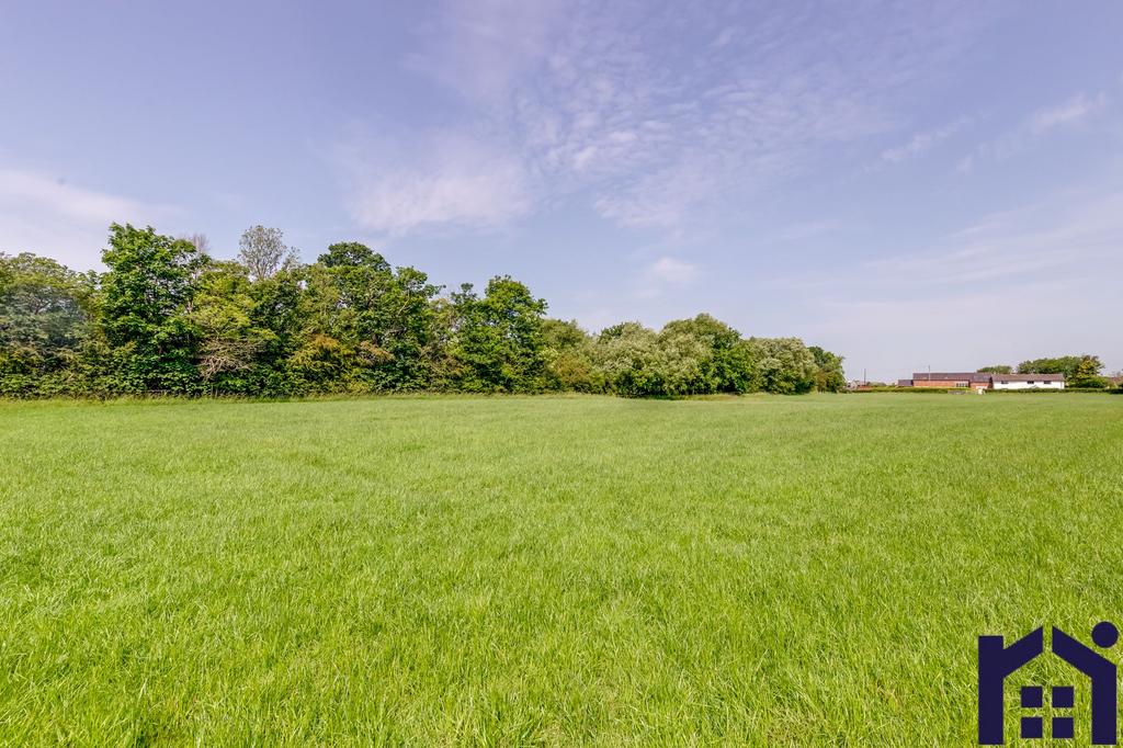 Equestrian facility