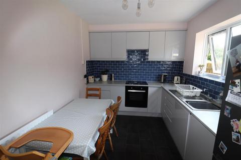 149 Leesons Hill, Orpington, BR5 2NQ
