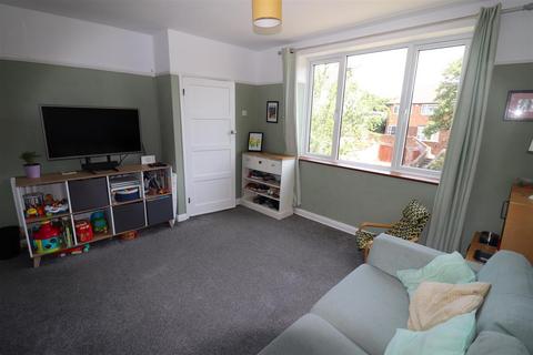 149 Leesons Hill, Orpington, BR5 2NQ