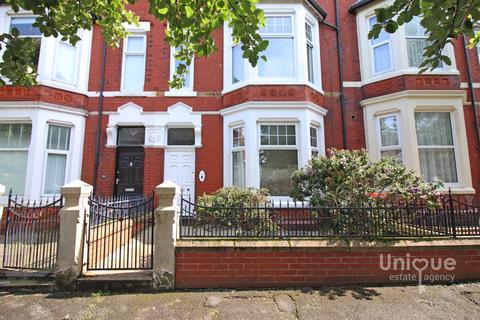 6 bedroom terraced house for sale, Bold Street,  Fleetwood, FY7