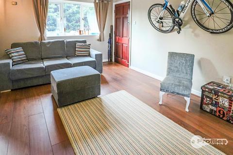 1 bedroom apartment for sale, Windsor Court, Burbage