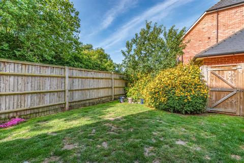 3 bedroom end of terrace house for sale, Hengist Drive, Aylesford