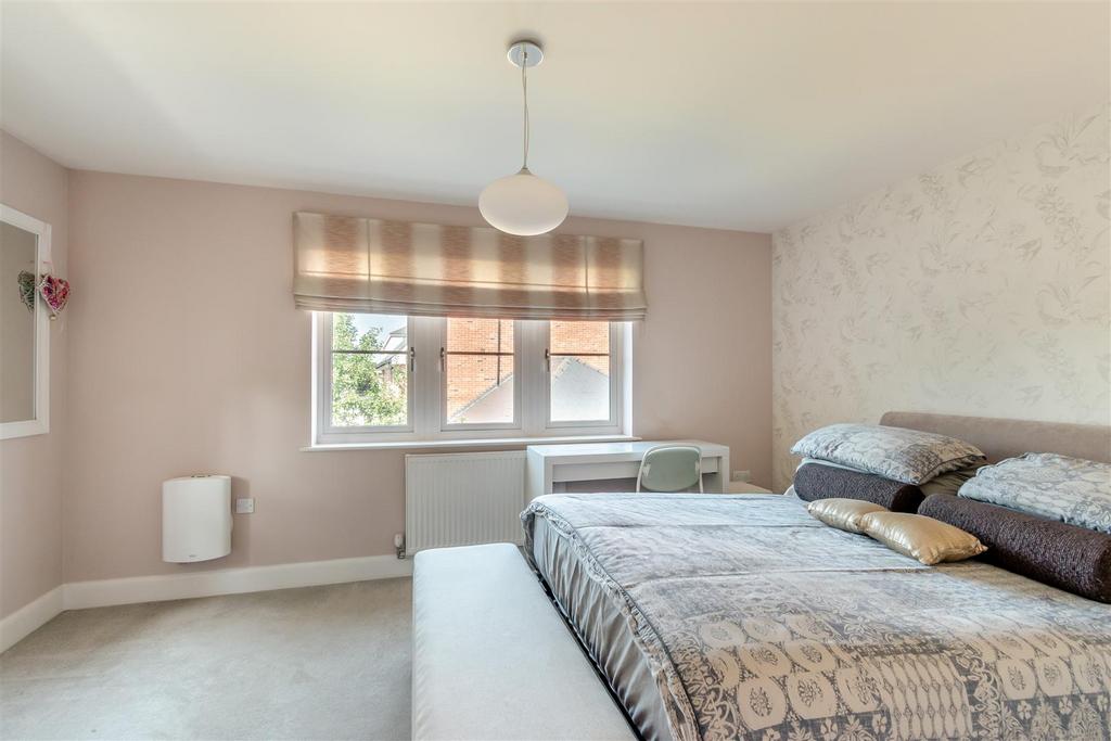 8652976-interior13.jpg