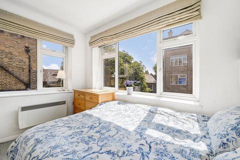 1 bedroom apartment for sale, Bina Gardens, London, SW5