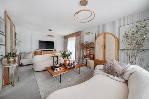 4 bedroom detached house for sale, Station Drive, Sutton Scotney, Winchester, Hampshire, SO21