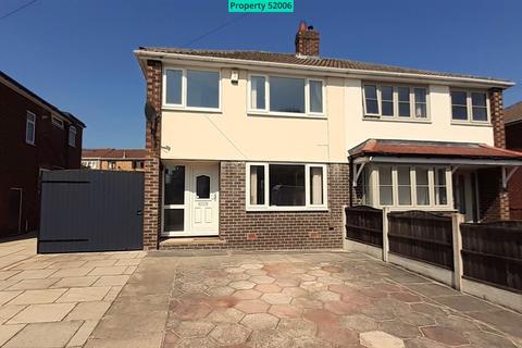3 bedroom semi-detached house to rent, Ashdene Avenue, Crofton, Wakefield, WF4 1LX