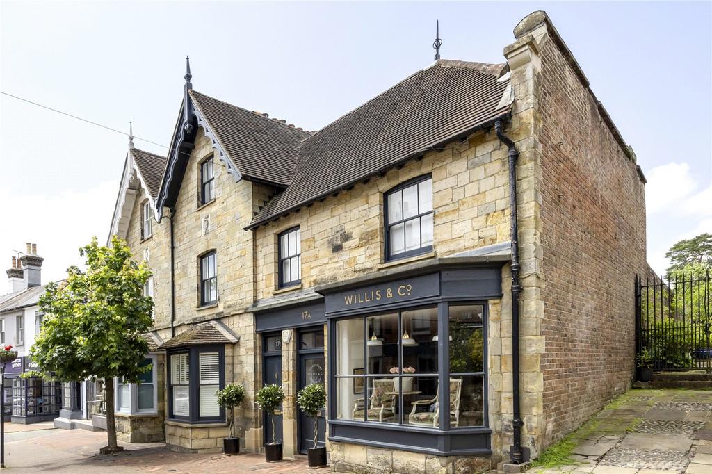 17 High Street