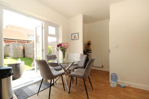 2 bedroom semi-detached house for sale, Fieldfare Gardens , Yatton, BS49 4FT