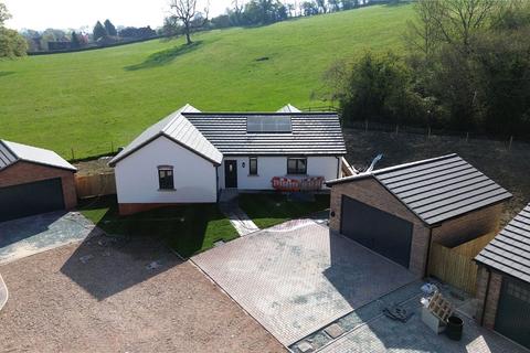 3 bedroom bungalow for sale, Pant Yr Onnen, Pont Robert, Meifod, Powys, SY22