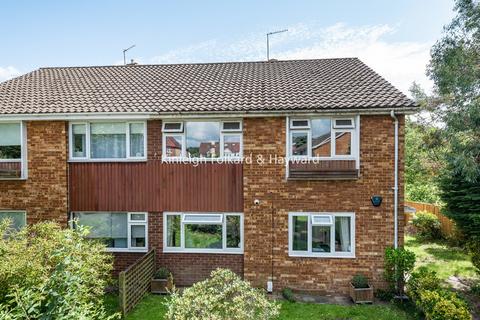 2 bedroom maisonette for sale, Tredwell Close, Bromley, BR2