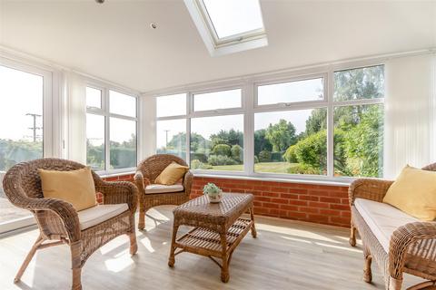 4 bedroom detached house for sale, Forge Lane, Newent GL18