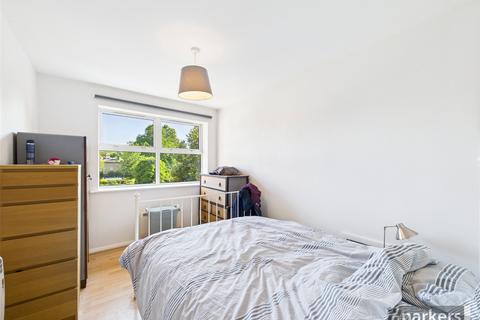 undefined, Kings Road, Berkshire RG1