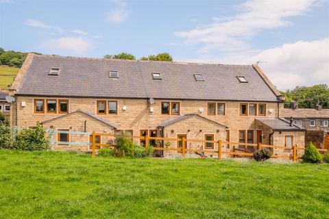 2 bedroom cottage for sale, Warley Town Lane, Halifax