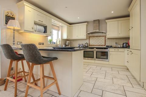 4 bedroom property for sale, Route de la Rocque Poisson, St Pierre du Bois, Guernsey, GY7