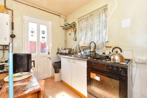 3 bedroom semi-detached house for sale, Redford Avenue, Horsham RH12