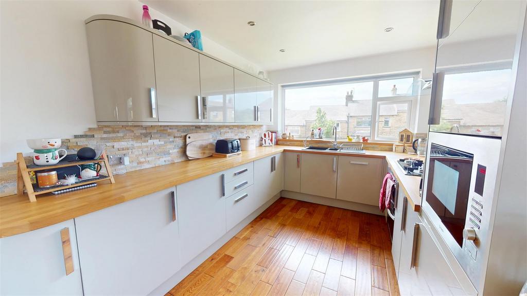 Kitchen diner