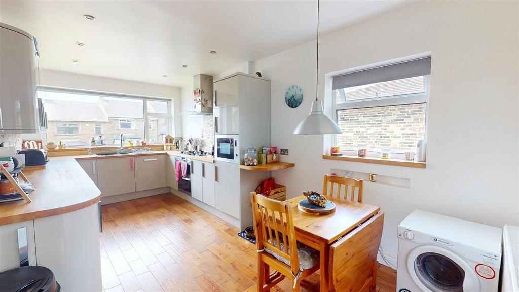 Kitchen diner