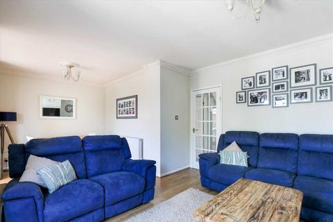 37 Fitzwilliam Drive, Barton Seagrave, Kettering, NN15 6RG