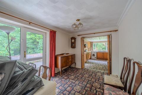 undefined, Plas-Ty-Coch, Cwmbran NP44