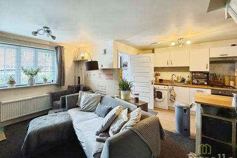 2 bedroom terraced house to rent, Tacitus Way, North Hykeham LN6