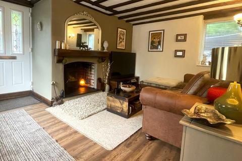 Woodbridge Chard Road, Axminster, EX13 5EG