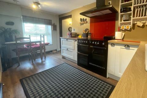 Woodbridge Chard Road, Axminster, EX13 5EG