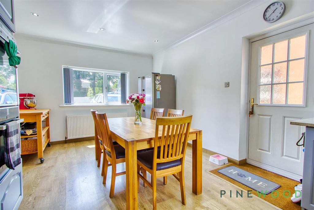 Kitchen / diner