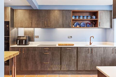 undefined, Station Road, East Grinstead RH19